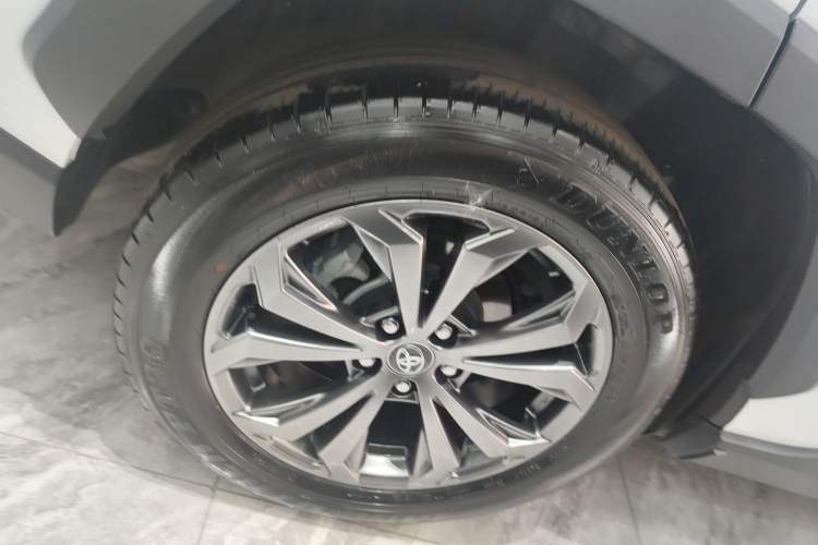 Used Toyota RAV4 2023 2.0L CVT Two-Wheel Drive Fashion Plus Edition