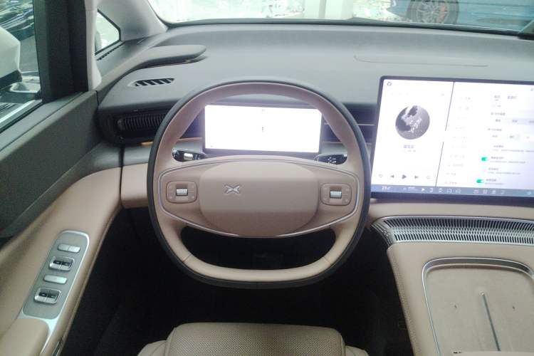Used XPeng X9 2025 740 Ultra-Long Range Max