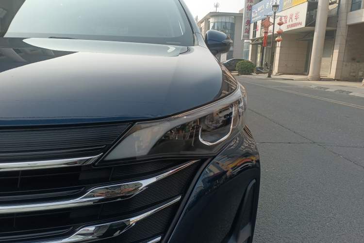 Used GAC Trumpchi M6 2019 270T DCT Luxury Edition (7-seater) China VI