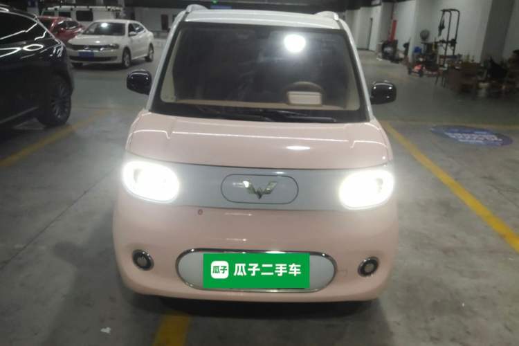 Used Wuling Hongguang MINIEV 2024 3rd Generation 215km Advanced Version
