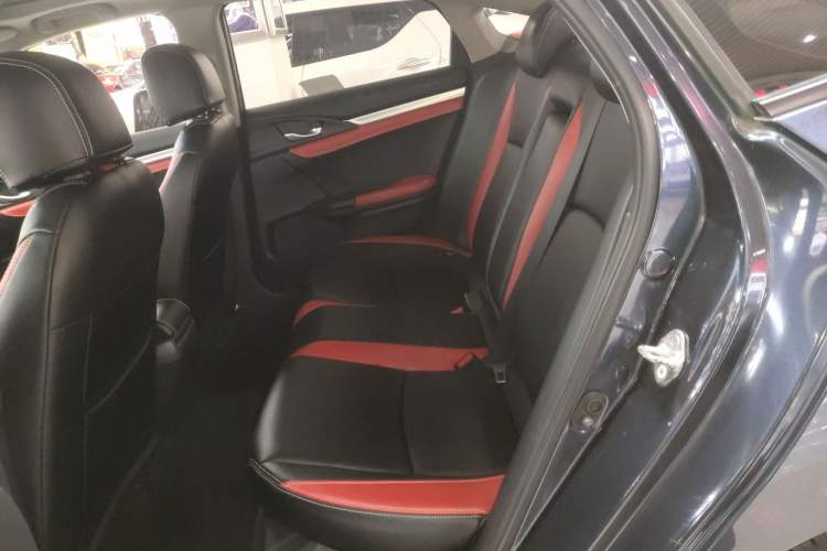 Used Honda Civic 2016 220TURBO CVT Luxury Edition