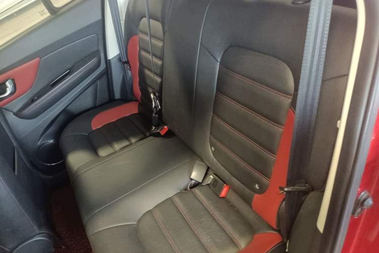 Used Haval H1 2016 Blue Label 1.5L AMT Urban Model
