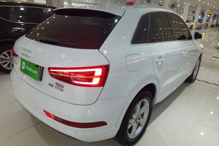 Used Audi Q3 2017 35 TFSI Fashion Model
