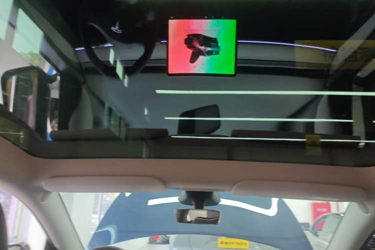 Used Tesla Model Y 2024 Long-Range All-Wheel-Drive Version
