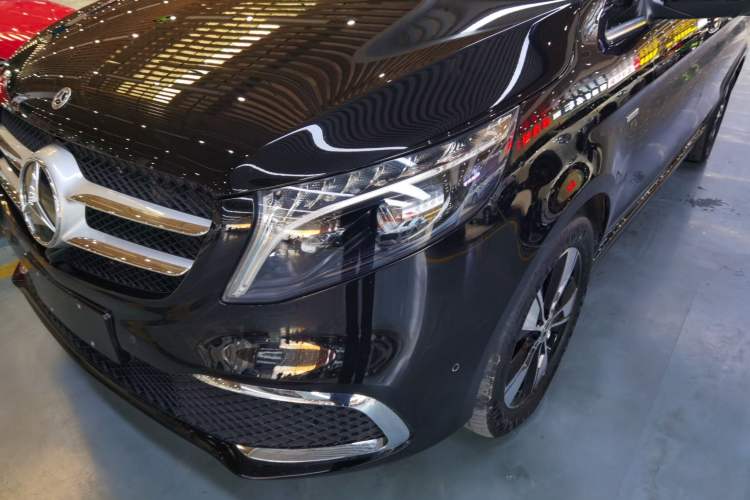 Used Mercedes-Benz V-Class 2022 V 260 Prestige Edition