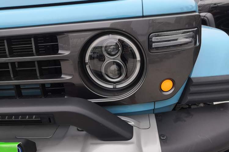 Used  T01 2025 2.0T Changfeng
