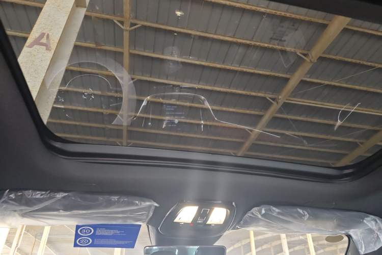 Used Volvo S60 2025 B4 Zhiyuan Luxury Edition
