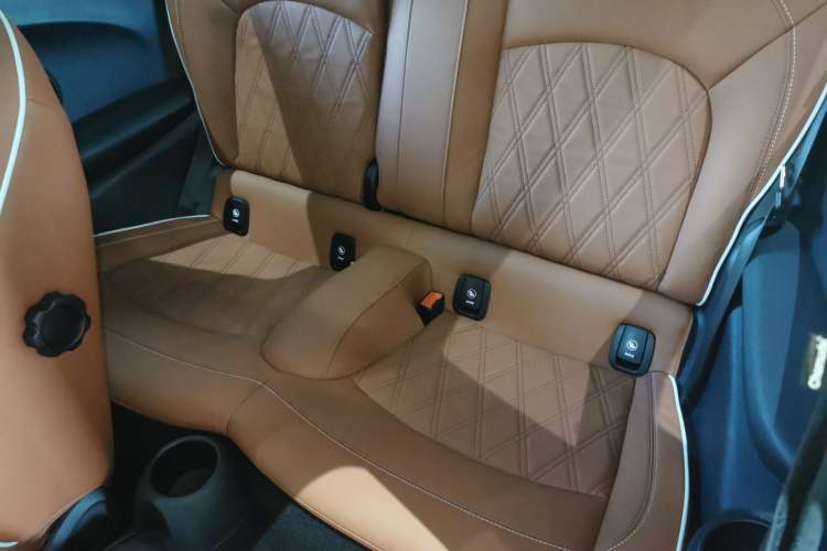 Used  MINI 2022 2.0T COOPER S Classic Edition
