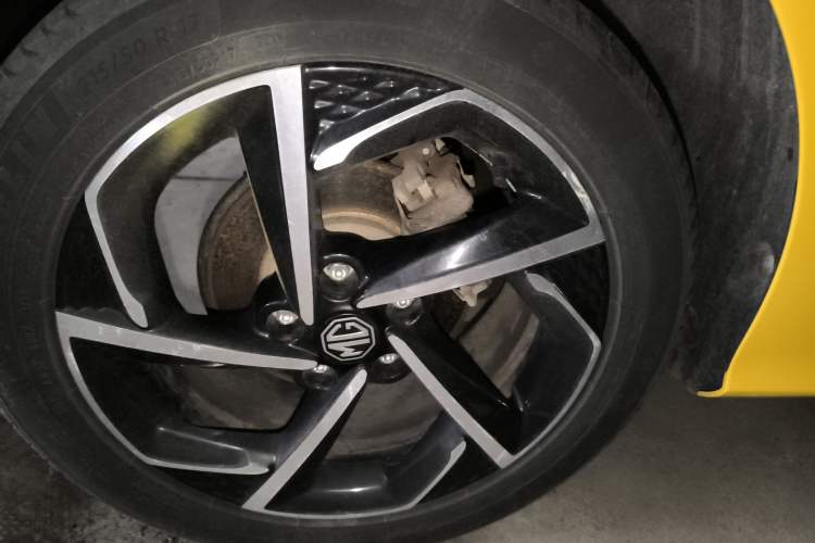 Used MG 5 2021 300TGI DCT Elegant Luxury Edition
