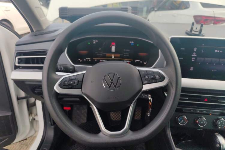 Used Volkswagen Lavida 2023 1.5L Automatic De Yi Edition