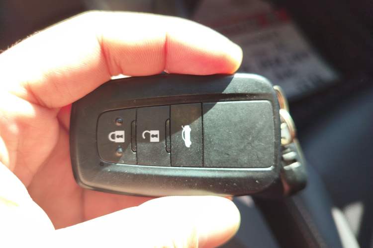 Used Toyota Corolla 2021 Dual-Motor 1.8L E-CVT Elite Edition
