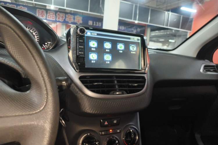 Used Peugeot 2008 2014 1.6L Automatic Trend Edition
