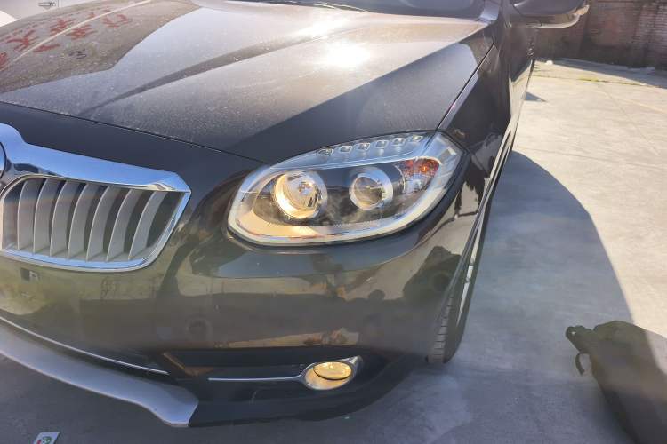 Used Brilliance V5 2012 1.5T Automatic Two-Wheel Drive Sport Version
