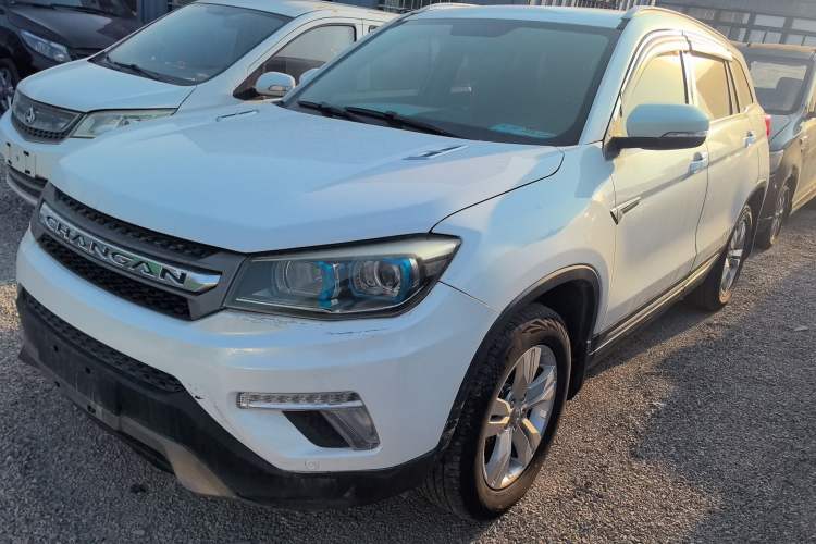 Used Changan CS75 2017 Shangku Edition 1.5T Manual ZhiXiang Model