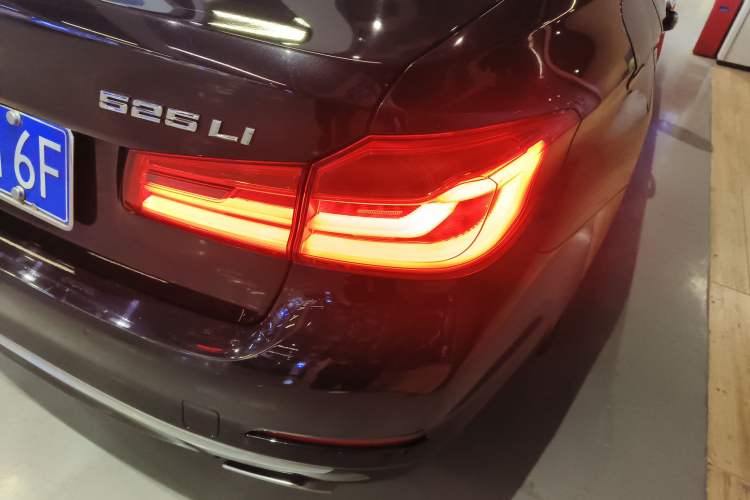 Used BMW 5 Series 2020 525Li Luxury Package