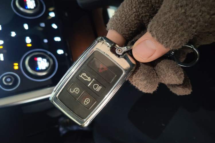 Used Land Rover Discovery Sport 2022 249 PS R-Dynamic S Performance Edition 5 Seats
