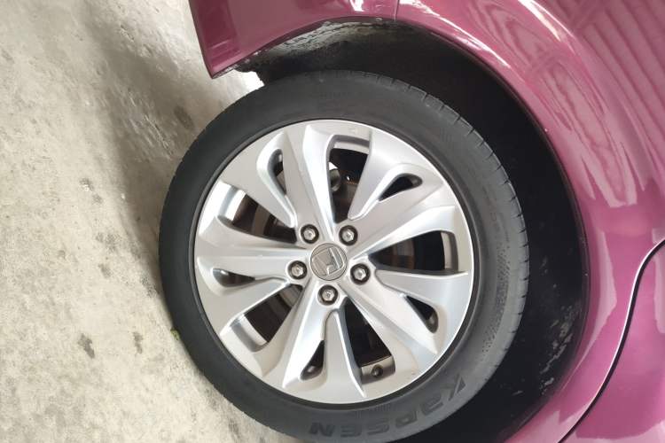 Used Honda Jade 2017 1.8L automatic Comfort version 5 seats