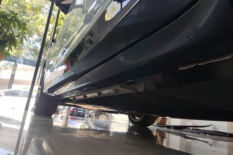 Used VOYAH FREE 2025 318 318 km Rear-Drive Touring Edition
