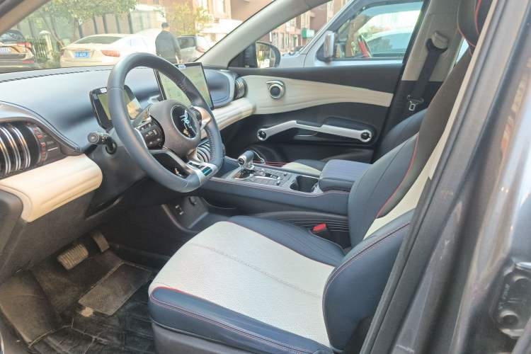 Used BYD Yuan PLUS 2022 510 km Luxury Version
