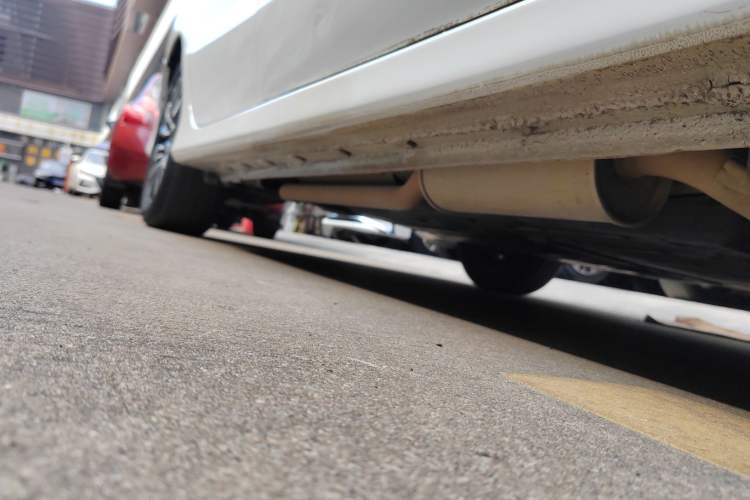 Used Honda Crider 2013 1.8L automatic luxury edition
