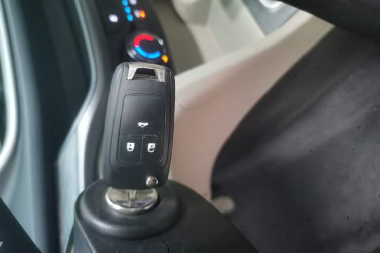 Used Buick GT 2017 15N Automatic Elite Version
