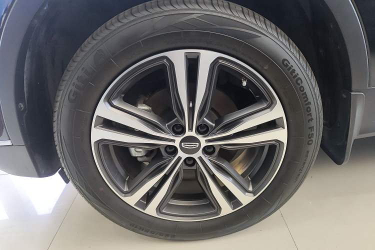 Used Geely Auto Emgrand X7 Sport 2022 1.8TD DCT Zhiya Trim