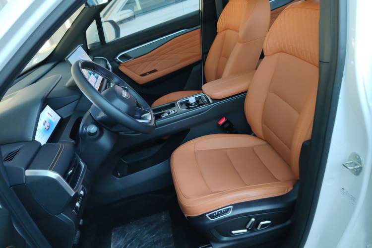 Used Geely Auto Haoyue L 2024 2.0T DCT Flagship Version