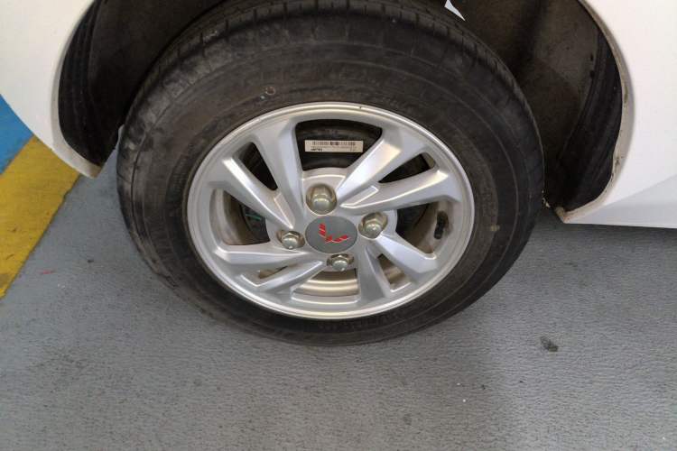 Used Wuling Hongguang MINIEV 2021 Macaron Premium Model – Lithium-NMC