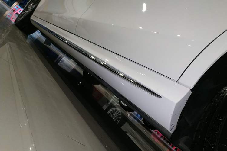 Used Mercedes-Benz E-Class 2018 E 300 L Sport Luxury Edition
