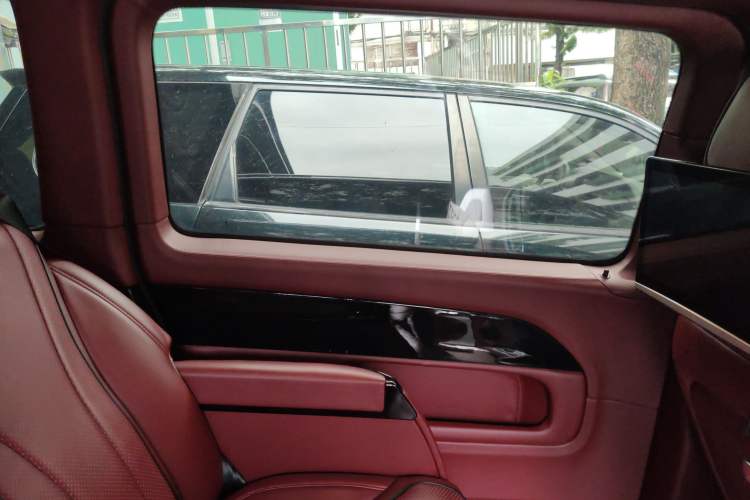 Used Mercedes-Benz V-Class 2018 V250 2.0T Middle East Version
