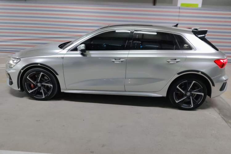 Used Audi A3 2021 Sportback 35 TFSI Fashionable Sports Model
