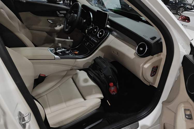 Used Mercedes-Benz C-Class 2015 C 200 L Sport Edition