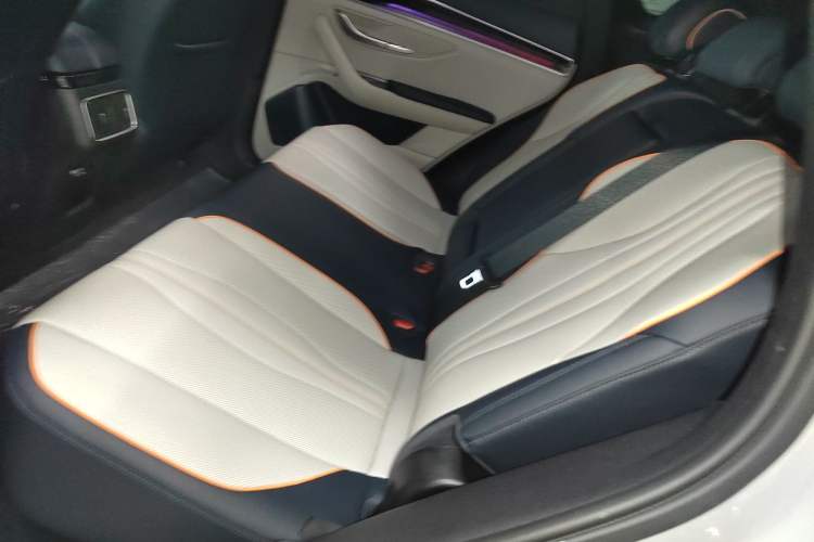 Used BYD Song PLUS New Energy 2023 Champion Edition EV 520KM Flagship Model
