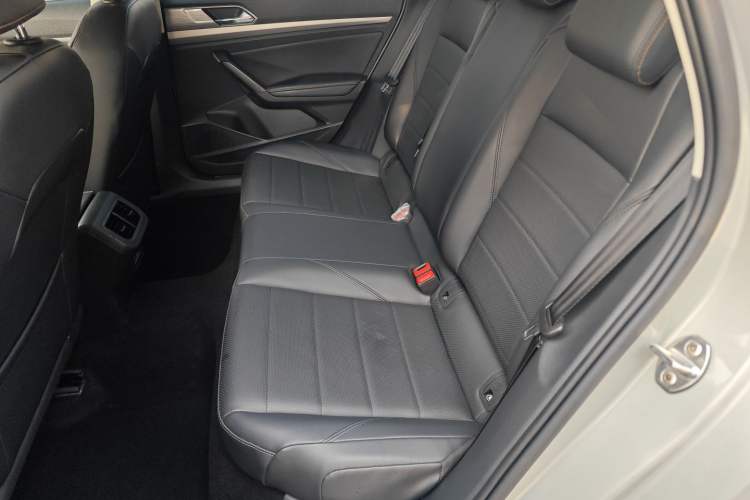 Used Volkswagen Lavida 2019 1.5L Automatic Comfort Edition China VI Standard