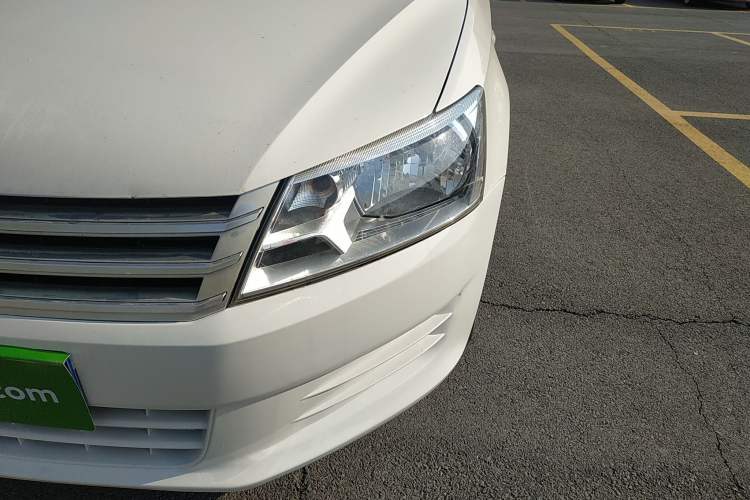 Used Volkswagen Santana 2015 1.4L Manual Fashion Edition
