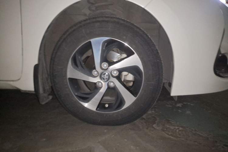 Used Toyota Levin 2017 Revised Version 185T CVT Elite Edition China VI Standard
