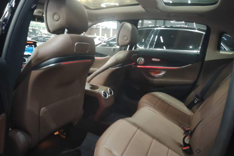 Used Mercedes-Benz E-Class 2019 E 200 L Sport Edition
