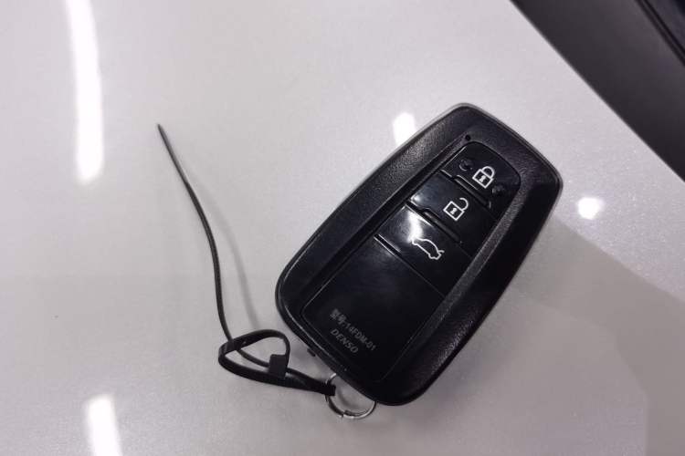 Used Toyota Avalon 2019 2.0L Luxury Edition China VI Standard