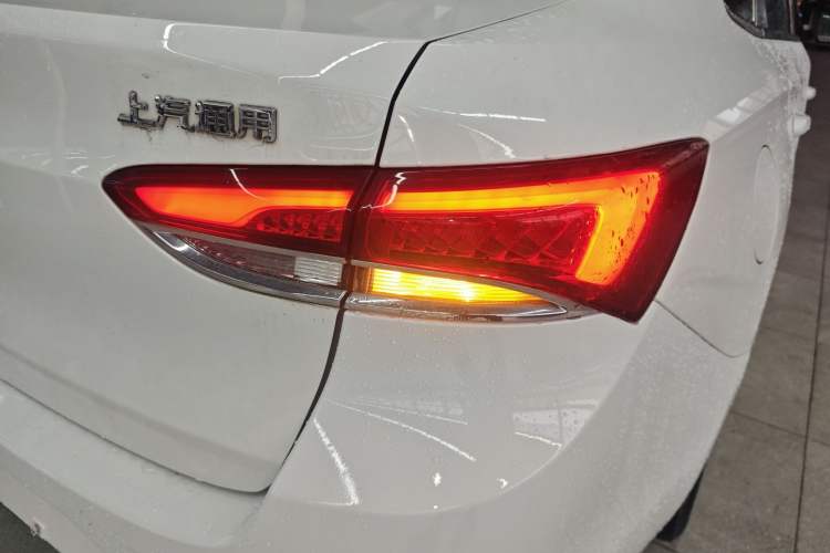 Used Buick GT 2018 15T Dual-Clutch Elite Model China V Standard
