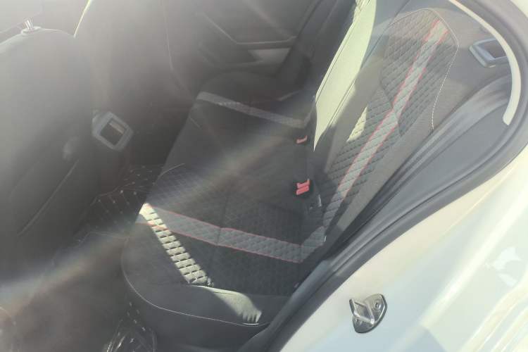 Used Volkswagen Lamando 2019 230TSI DSG Fashion Edition China VI