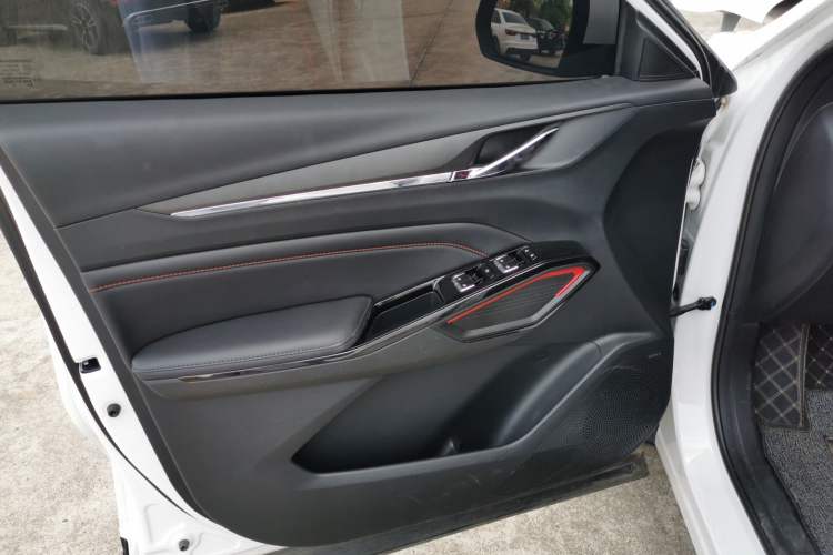 Used Changan X5 PLUS 2024 1.5T DCT ZhiZun Version
