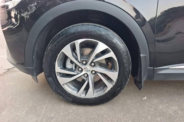 Used Buick Envision 2023 Encore S 552T Two-Wheel Drive Luxury Model