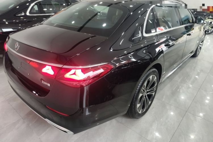 Used Mercedes-Benz E-Class 2025 Facelift E 300 L Luxury Edition
