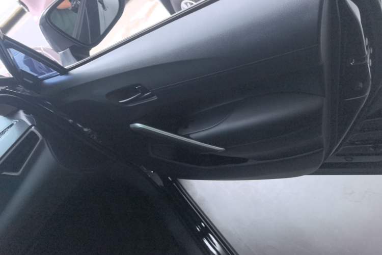 Used Toyota Corolla Cross 2024 2.0L Pioneer Edition
