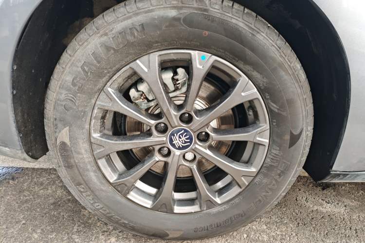 Used BYD Qin L 2025 DM-i Smart Drive 80KM Leading Model
