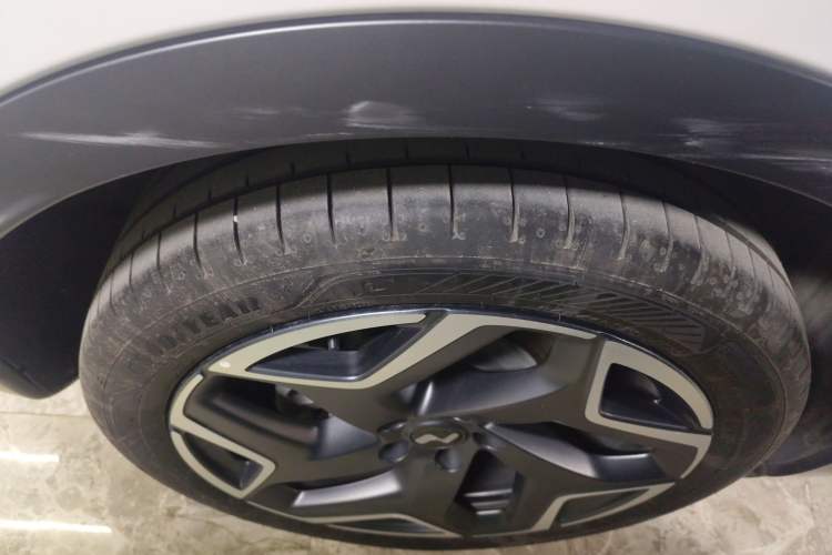 Used ONVO L60 2024 60 kWh Rear-Drive Version
