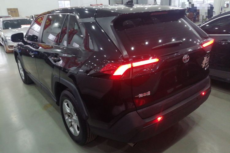 Used Toyota RAV4 2021 2.0L CVT Two-Wheel Drive Urban Edition
