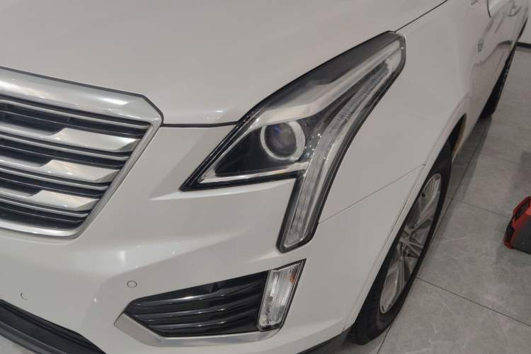 Used Cadillac XT5 2016 25T Luxury Model
