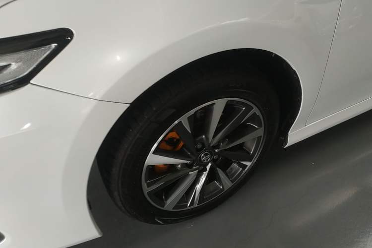 Used Toyota Camry 2021 2.0G Luxury Edition
