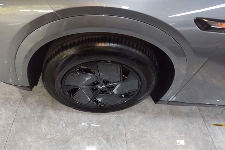 Used XPeng G6 2025 625 Long-Range Max Flagship Edition
